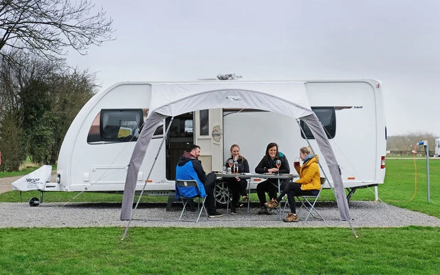 Vango AirBeam Sky Canopy Aufblasbares Sonnenvordach 2,5 M 4 Vango AirBeam Sky Canopy Aufblasbares Sonnenvordach 2,5 M – Bild 4